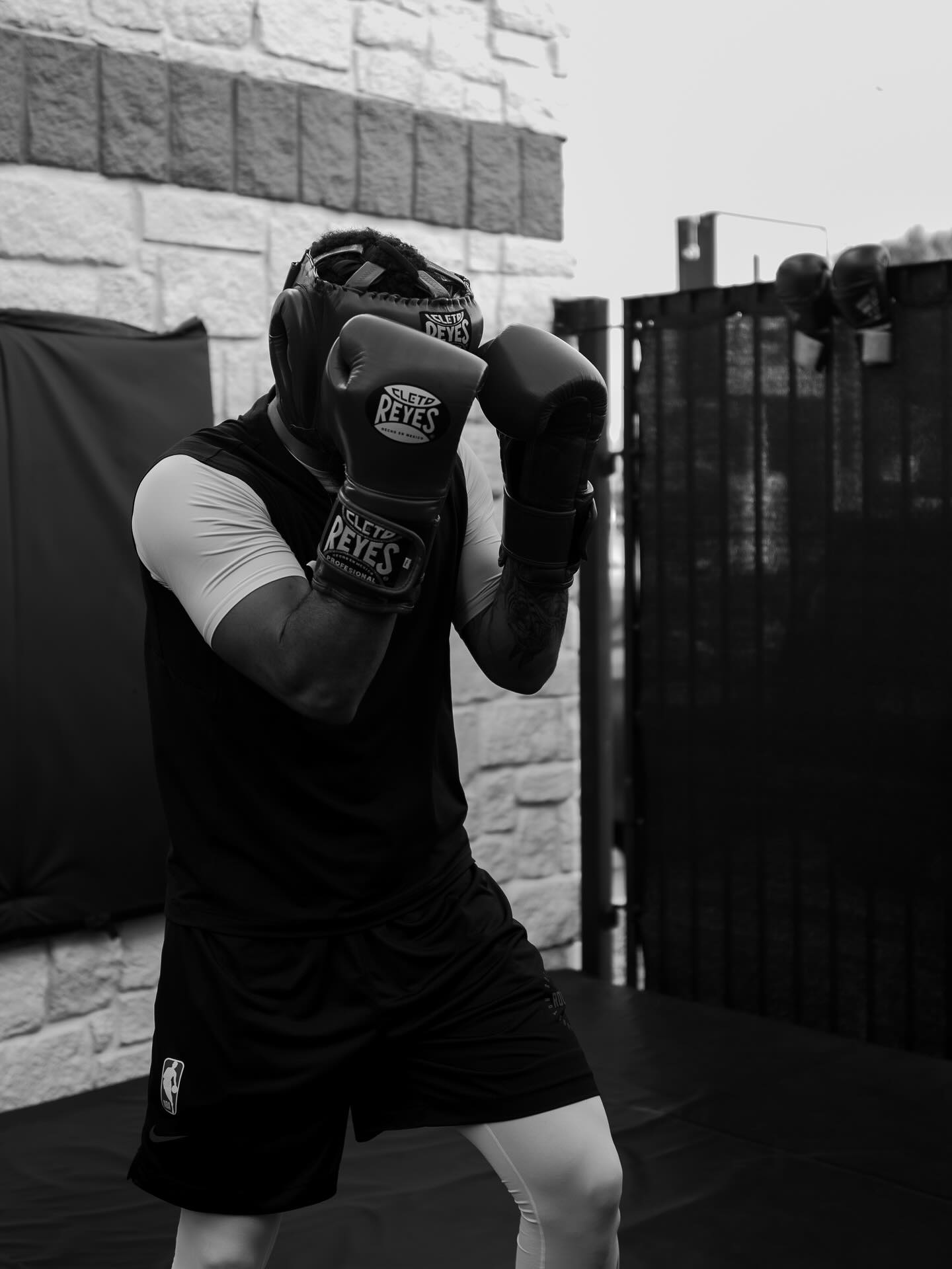 src, 击训练的照, https