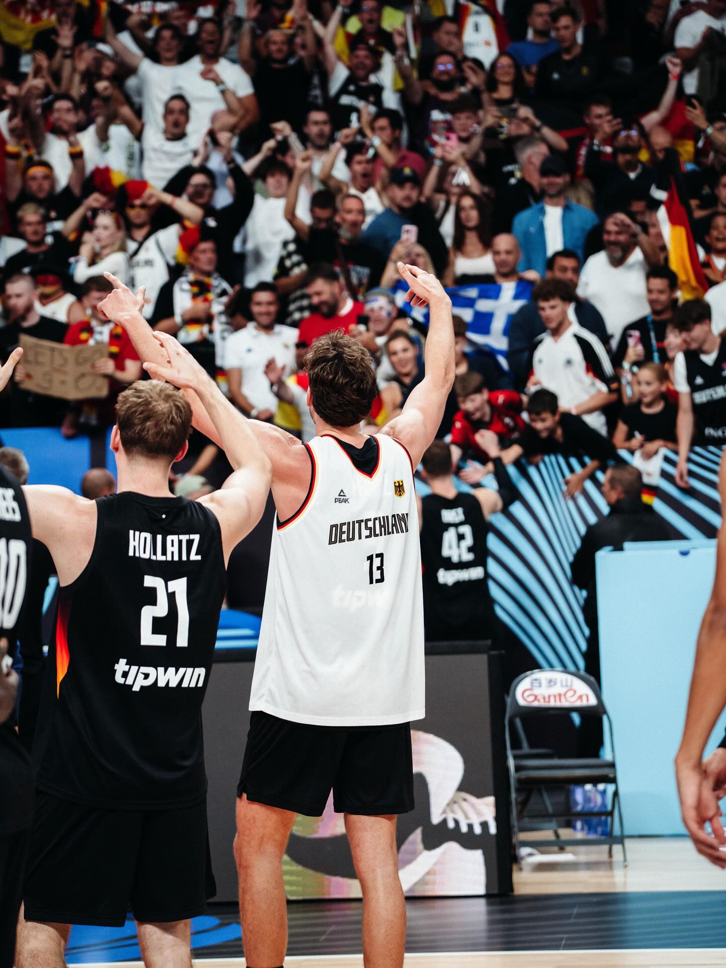 MJxmB, 新社媒, alt