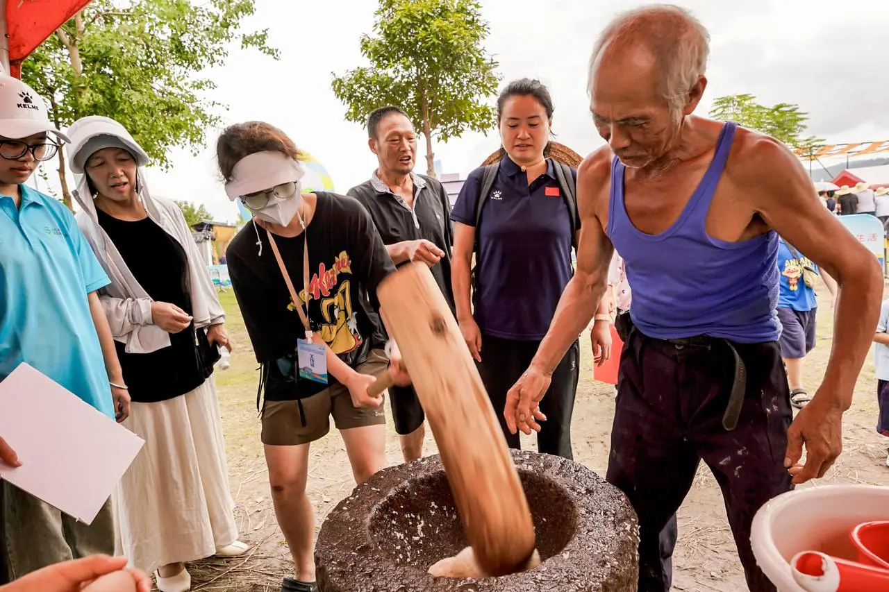 工艺品集中, 接农气