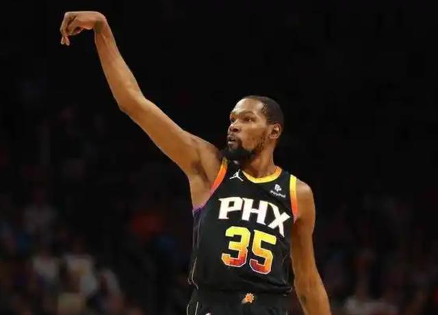 被誉为历史, 下完成